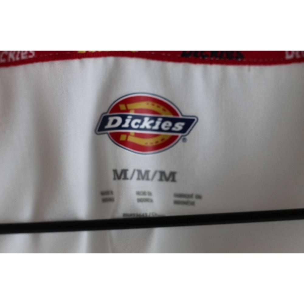 Dickies EDS Signature White V-Neck Scrub Top Medical Workwear Womens Medium NWT - Picture 4 of 5